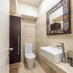 Mackenzie Beachfront 아파트