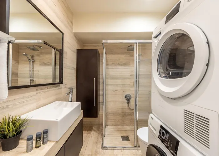 Mackenzie Beachfront Апартаменты