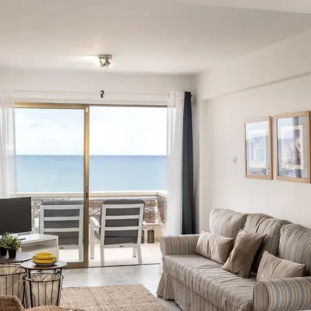 Mackenzie Beachfront Lárnaca